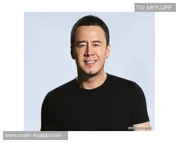 布克赛后与模仿者中国布克亲密合影赠送签名球衣展现友谊与支持