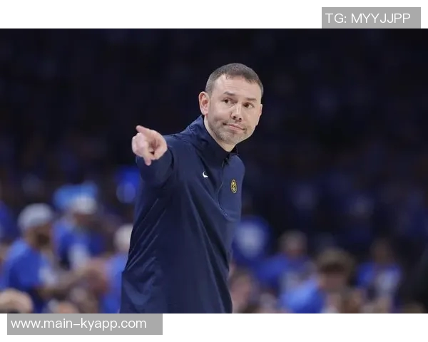 小阿德尔曼赞库里最后时刻三分绝技无人能及的精彩表现