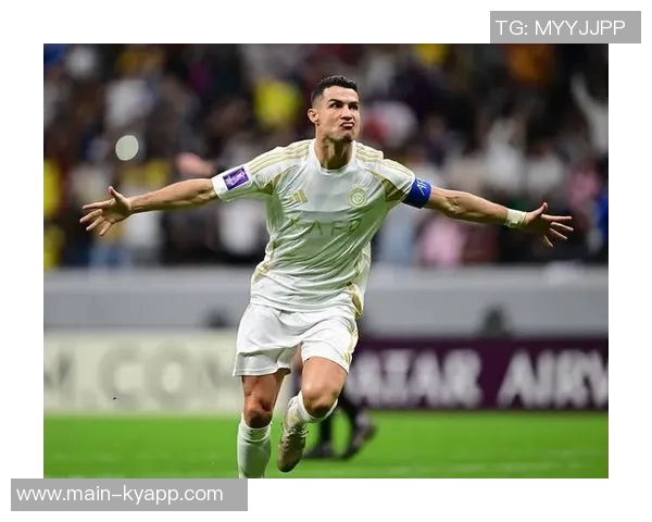 C罗与马卡合作在马德里打造奢华夜总会禁止手机与拍照确保私密体验 C罗与马卡合作在马德里打造奢华夜总会禁止手机与拍照确保私密体验