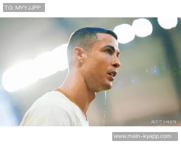 陈蒲边路停球失误摔倒引发球迷不满表现低迷遭热议 陈蒲边路停球失误摔倒引发球迷不满表现低迷遭热议