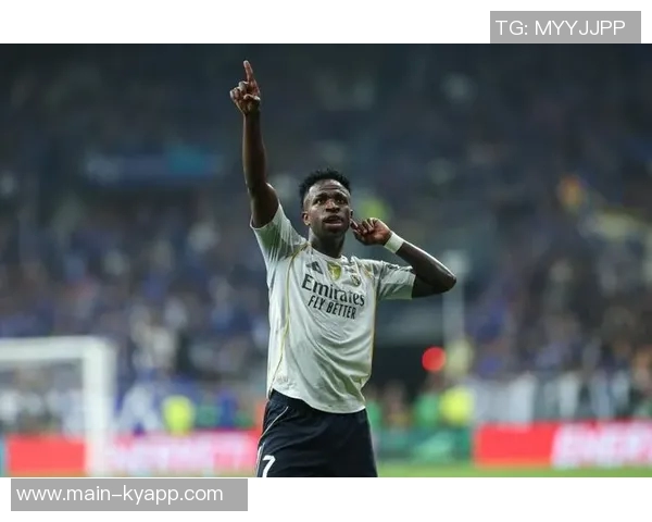 西媒报道皇马坚决不放维尼修斯免签离队若不续约将果断转手处理 西媒报道皇马坚决不放维尼修斯免签离队若不续约将果断转手处理