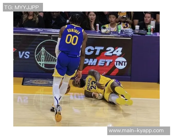 莫兰特谈接班詹姆斯与库里的想法更注重自我提升与成长 莫兰特谈接班詹姆斯与库里的想法更注重自我提升与成长