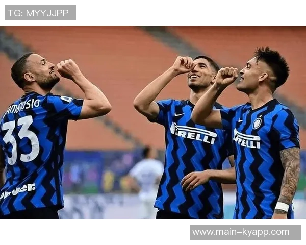 AC米兰与国际米兰争夺卡利亚里门将卡普里莱的转会机会