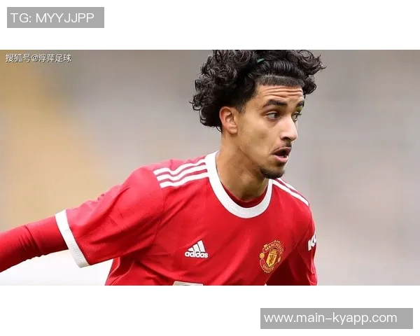9岁加入曼联的伊克巴尔在22岁时力挽狂澜淘汰印尼与加纳乔同龄成就辉煌